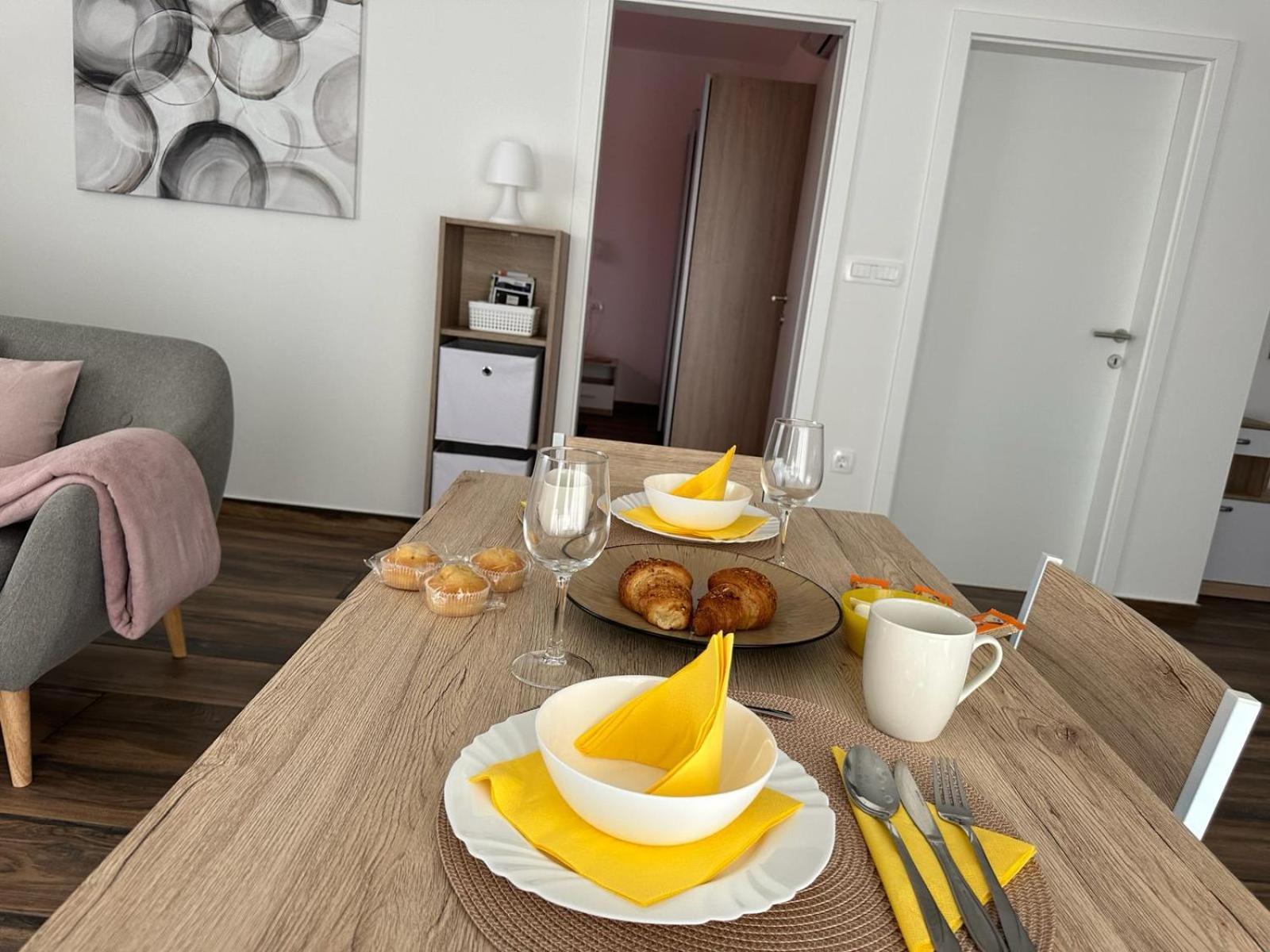 Apartments Harmony Hills Pula Exterior foto