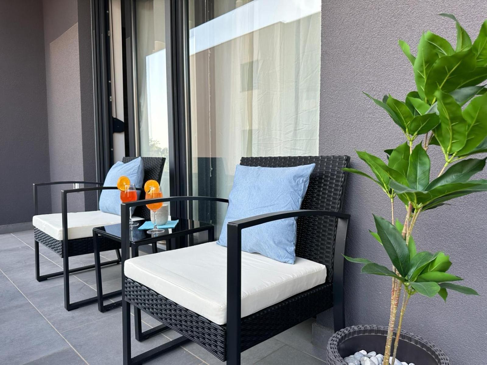 Apartments Harmony Hills Pula Exterior foto